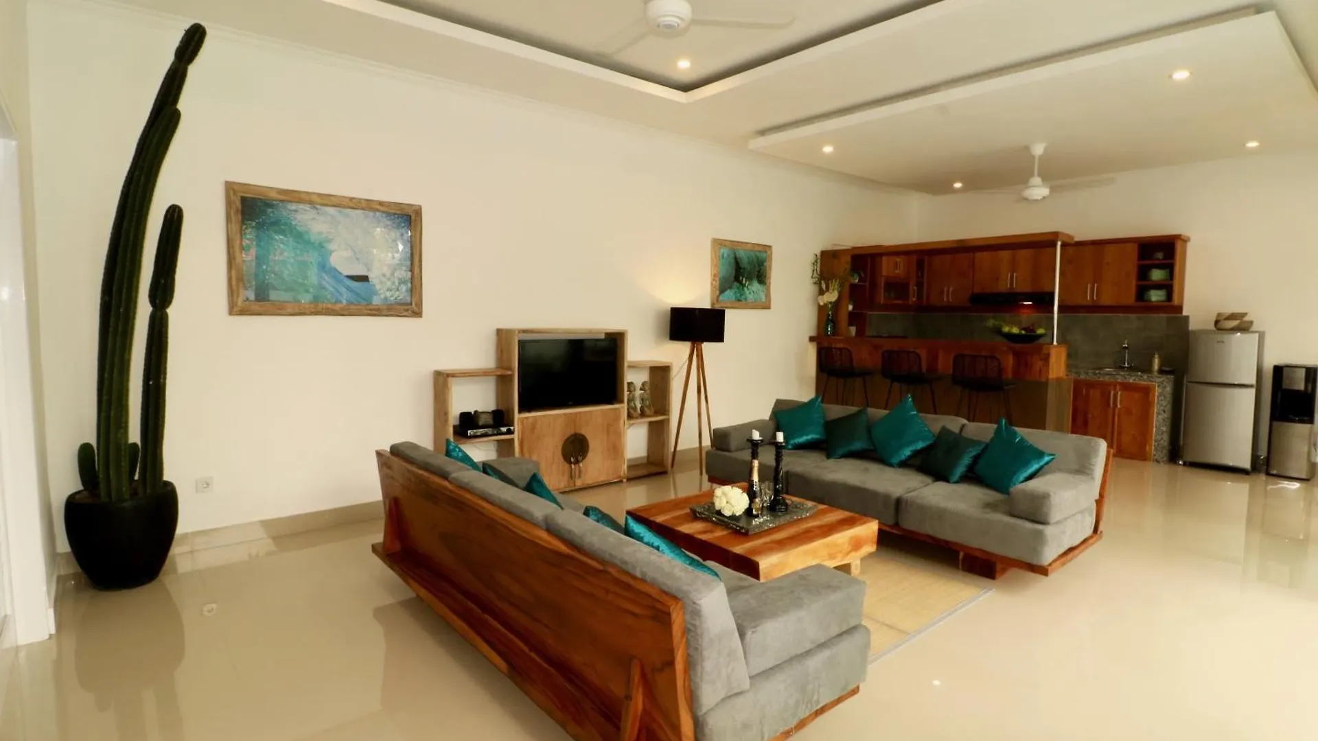 3 Neighbour Villas 3 Pools Near Atlas Beach Club Canggu  0*, Canggu (Bali) Indonesia