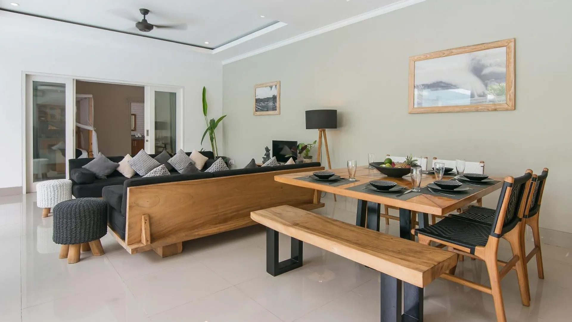 3 Neighbour Villas 3 Pools Near Atlas Beach Club Canggu