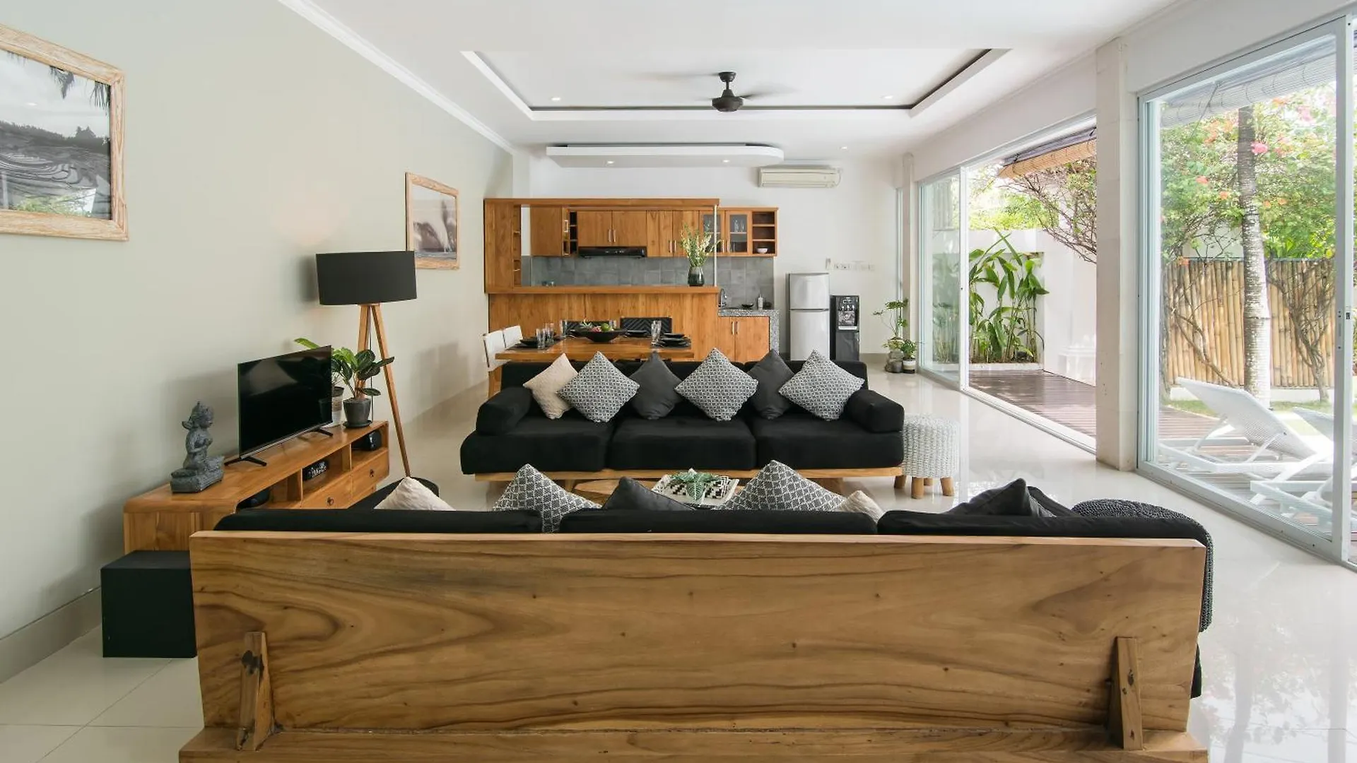 3 Neighbour Villas 3 Pools Near Atlas Beach Club Canggu 0*,