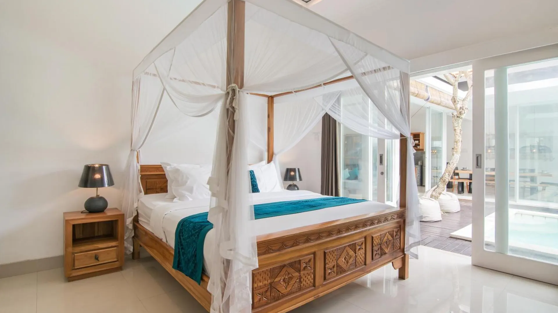 3 Neighbour Villas 3 Pools Near Atlas Beach Club Canggu